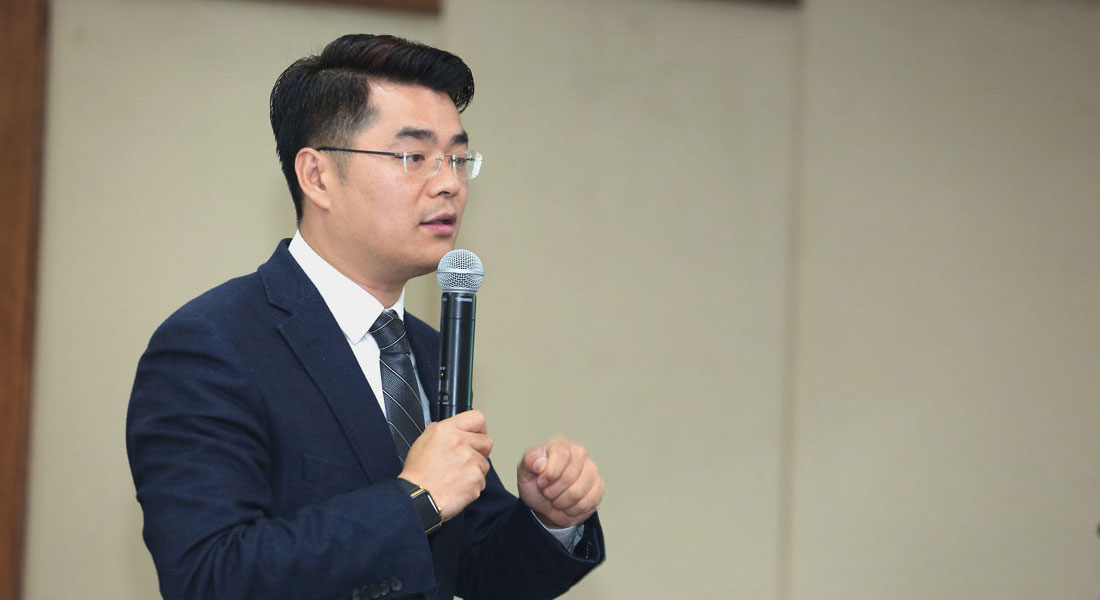 MBAChina总裁张诗华发表主题演讲